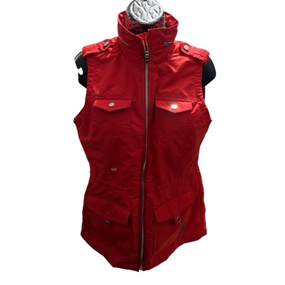 Louis Castel - Picture 1 of 7